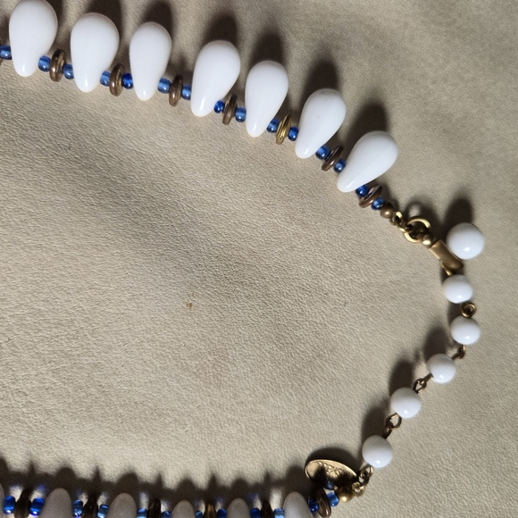 Miriam Haskell Necklace Milk Glass Bead White & Blue Glass Beaded Signed Vintage - Picture 9 of 16